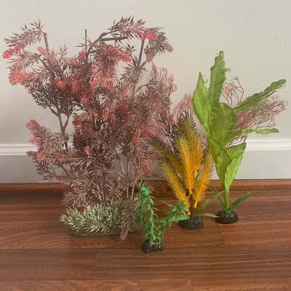 Fish tank aquarium decoration foliage decor 5 pieces multicolored - Picture 1 of 6